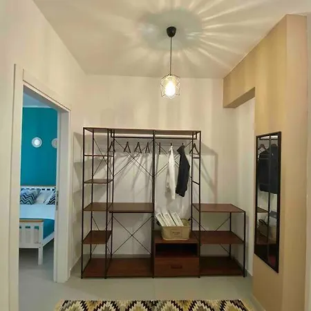 2+1 - Center