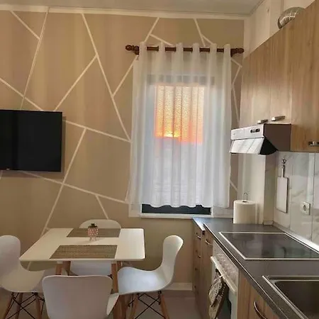 2+1 - Center * Тирана